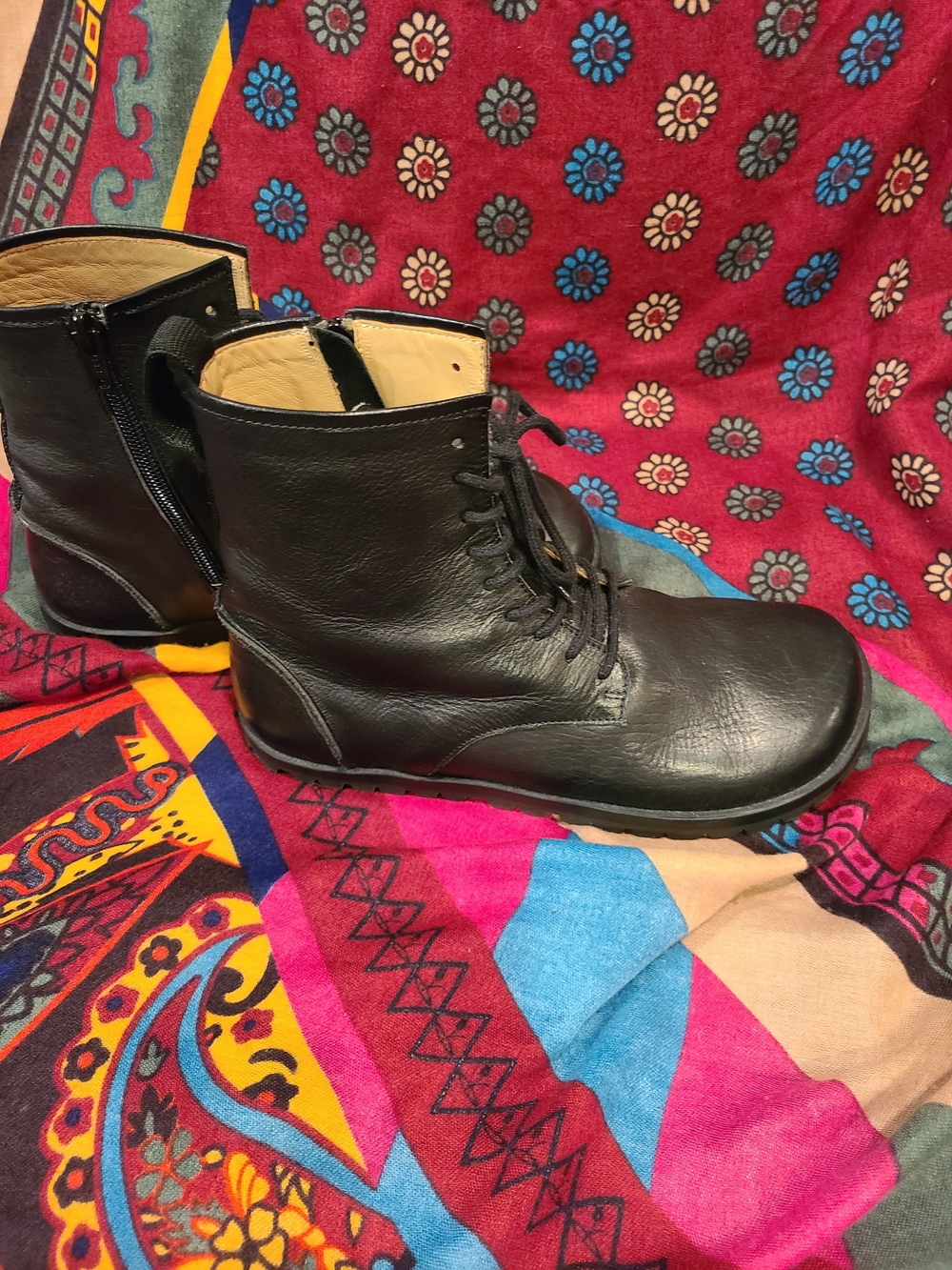 LangS Unisex Barefoot Combat Boots size 37